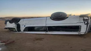 22 مصابا في انقلاب ميني باص شركة ملابس أعلى الأوسطي