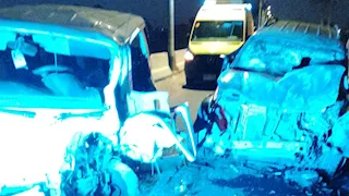  تصادم 4 سيارات ملاكي أمام مدخل مطار القاهرة 