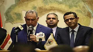 لماذا انسحب نقيب المحامين من لجنة مناقشة "الإجراءات الجنائية"؟