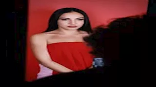 متنوعة ومكشوفة.. 15 صورة لـ أجرأ إطلالات عرض أزياء لويفي بأسبوع الموضة 2026