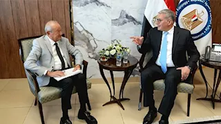 مباحثات  بين  وزير البترول و" نجيب ساويرس" لتعزيز استثمارات الذهب في مصر