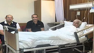 زيارة خاصة من سيد عبد الحفيظ إلى حسن شحاتة في المستشفى