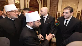 وزيرا الأوقاف والإسكان يؤديان العزاء في د. أحمد عمر هاشم بمسجد الشرطة بالتجمع