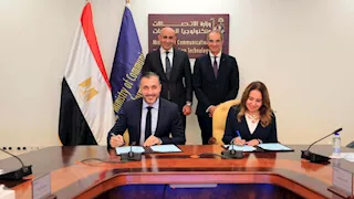 شراكة لتطوير مدارس WE للتكنولوجيا التطبيقية بالمحافظات