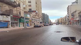 هطول أمطار على الإسكندرية.. والصرف الصحي تتدخل بـ 135 سيارة -صور