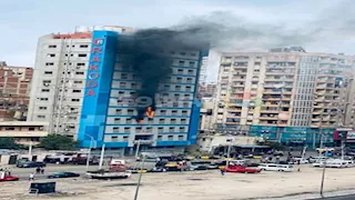 النيابة تعاين حريق مستشفى راقودة وتصدر 5 قرارات عاجلة (صور)