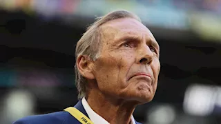 "صديق مارادونا ولعب في نادي واحد".. أبرز 10 معلومات عن المدرب الراحل ميجيل روسو 