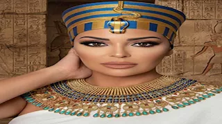 داليا البحيري احتفالا بالمتحف الكبير: "انتي بلادي الجميلة يا راية فوق كل راية" (صور)