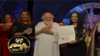 ماذا قال يحيى الفخراني بعد تكريمه في مهرجان القاهرة الدولي للطفل؟