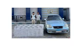 ضبط شخصين بحوزتهما 12 ألف عبوة سجائر مهربة ومجهولة المصدر بمطروح