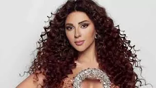 "فستان جريء".. ميريام فارس تخطف الأنظار بإطلالتها