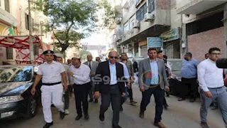 محافظ المنيا يتفقد عددًا من اللجان الانتخابية ويدعو المواطنين للمشاركة 