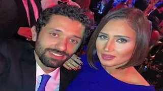 قبل إعلان الطلاق.. كيف عبر كريم محمود عبدالعزيز عن حبه لـ آن الرفاعي؟