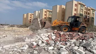 إزالة 13 حالة تعدٍّ فى القنطرة غرب -صور