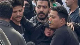 فقدت الوعي.. زوجة إسماعيل الليثي تسقط في جنازته (صور)