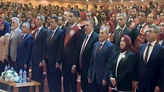 رئيس جامعة السويس: الاستثمار في عقول الشباب هو السبيل الأنجح لصناعة الغد