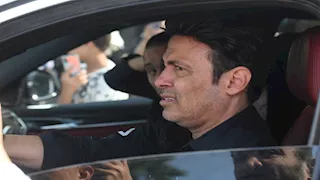 انهيار سعد الصغير في جنازة الراحل إسماعيل الليثي