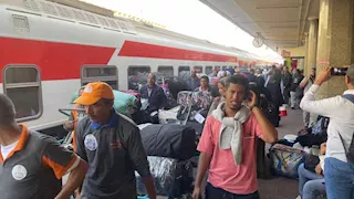 صور.. السكة الحديد تسير الرحلة الـ32 ضمن مشروع العودة الطوعية للسودانيين