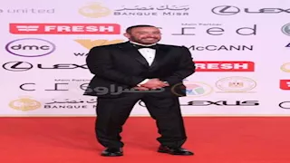 أحمد السقا يتألق على السجادة الحمراء لمهرجان القاهرة السينمائي