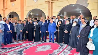 بالصور.. محافظ الأقصر وقيادات أمنية يشاركون بالاحتفال السنوي بدير مارجرجس (صور)