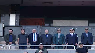 منتخب مصر "الثاني" يقف دقيقة حداد على روح محمد صبري