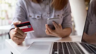  لأول مرة.. اعرف بياناتك الائتمانية واحصل على تقرير دون الذهاب للبنك