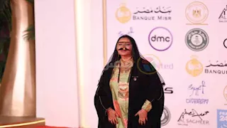 نجوم وصناع الفيلم الإماراتي "باب" يحتفلون بعرضه في القاهرة السينمائي