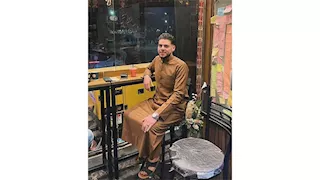 مصرع شاب وإصابة اثنين في حادث تصادم بين دراجة نارية وسيارة بتلا