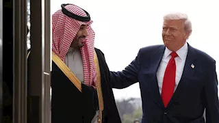 ترامب: ولي العهد السعودي صديق مقرب.. وآمل أن تصل الاستثمارات لتريليون دولار