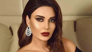 رُقي وجاذبية.. 5 صور ومعلومات عن إطلالة سيرين عبد النور