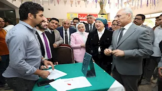 رئيس جامعة المنيا يفتتح الملتقى التوظيفي الخامس لكلية السياحة والفنادق- صور