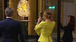 بعد افتتاح المتحف المصري الكبير.. أول 6 صور من قاعة توت عنخ آمون 