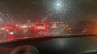 بالصور.. أمطار على بعض مناطق القاهرة الكبرى والجيزة الآن