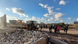 لجنة من التنمية المحلية تتابع ملف البناء المخالف في الإسكندرية -صور