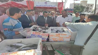 رئيس مدينة شرم الشيخ يفتتح  سوق اليوم الواحد بحي النور