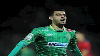 "الأهلي يراقبه".. نادي الرجاء يحاول تأمين نجمه مع اقتراب نهاية تعاقده