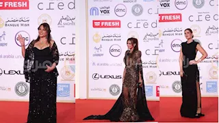 ٢٠ صورة لفنانات بإطلالات جريئة على السجادة الحمراء في ختام القاهرة السينمائي