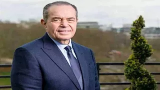 من عامل بمطعم لملياردير واجه السرطان.. محمد منصور الذي لا يعرفه كثيرون؟