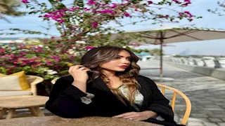 "متعودة ألبس براحتي".. زوجة النني الثانية تثير الجدل برد على أحد المتابعين