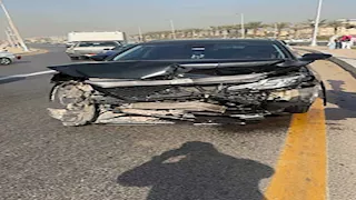 نجاة أحمد بتشان من حادث سير مروع.. "الحمد لله جات في الحديد"