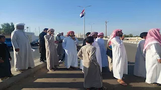 طوابير الساعات الأولى.. توافد الناخبين على لجان النواب بجنوب سيناء