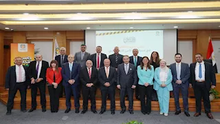 الإتربي يكرم الفائزين من العاملين بالبنك الأهلي في فعاليات التوعية بالأمن السيبراني