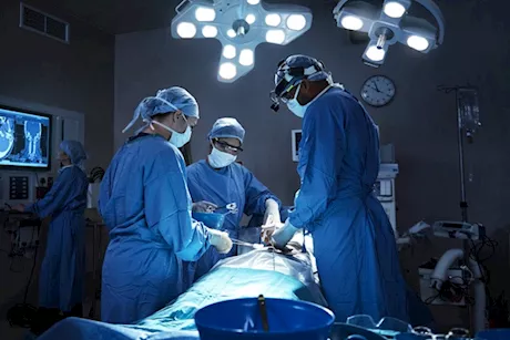كم تستغرق أطول عملية جراحية؟- أطباء يجيبون