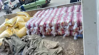 بالصور- ضبط طن أرز ناقص الوزن داخل مصنع غير مرخص بأسيوط