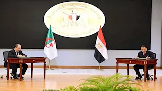 توقيع سلسلة اتفاقيات بين مصر والجزائر في مجالات الصناعة والإسكان والثقافة والطاقة والشباب