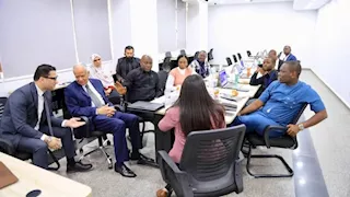 رئيس التنظيم والإدارة يستقبل وزير الإدارة العامة السيراليوني