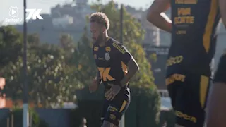 رغم إصابته.. نيمار يشارك في مران سانتوس