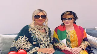 بالزي الرسمي.. بوسي شلبي تشارك في احتفالات اليوم الوطني الإماراتي (صور) 