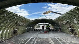 من حطام الطائرات.. 5 معلومات مفاجئة عن ملعب ستراسبورج الفرنسي