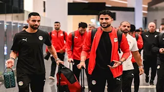 وصول رباعي الأهلي لقطر استعدادا للانضمام لمنتخب مصر في كأس العرب